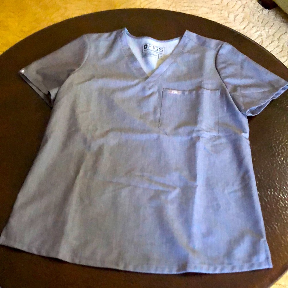 Figs Catarina scrub top. Medium- graphite